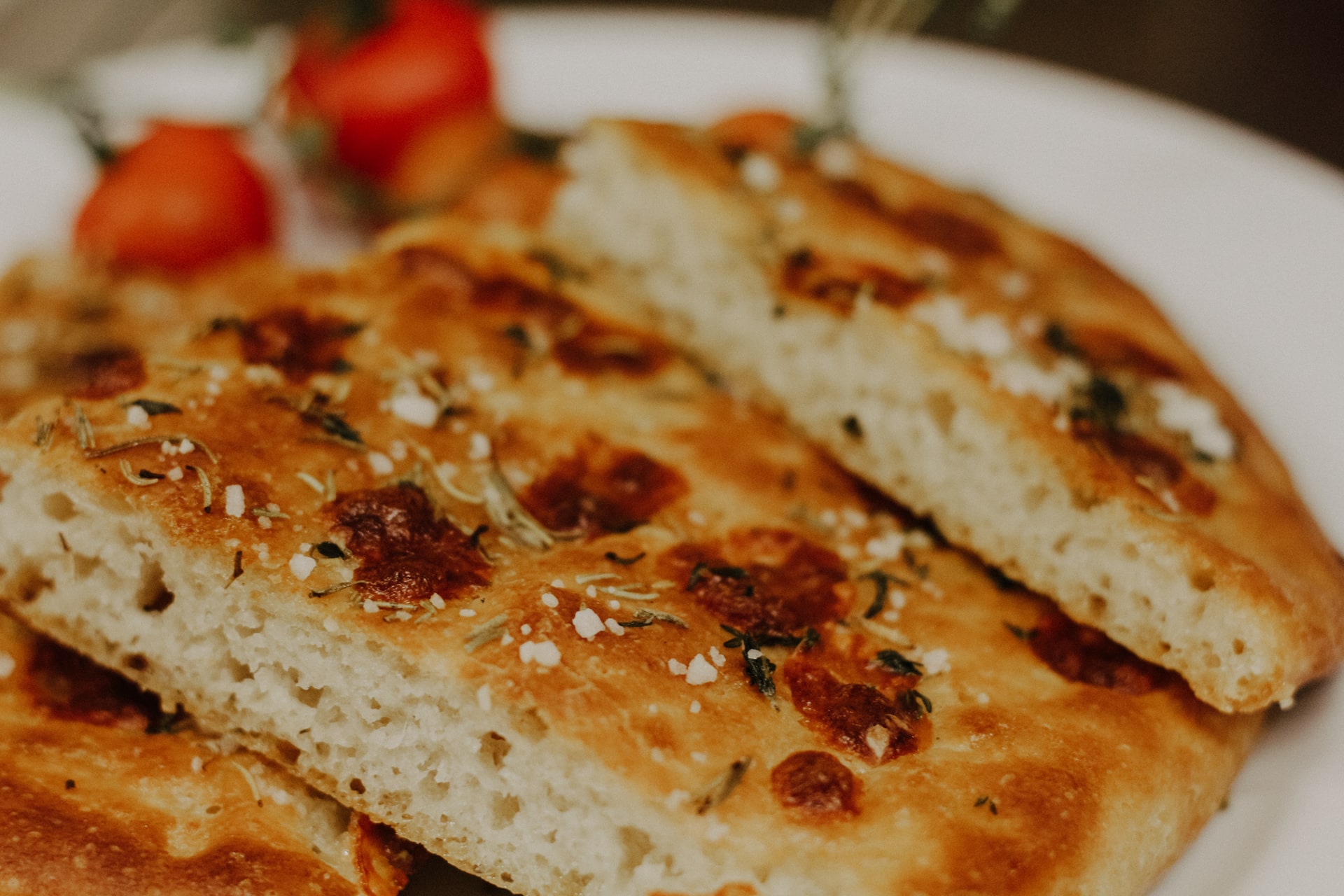 Focaccia mit wilden Kräutern 